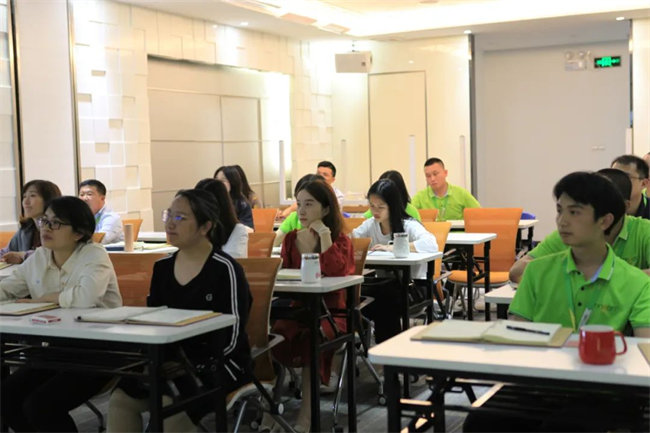 博皓課堂丨《絕對(duì)成交》 教你解鎖銷售成功之道 -3