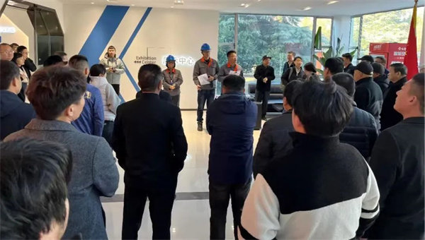 廣東博皓參加中國復(fù)合材料工業(yè)協(xié)會(huì)換熱設(shè)備分會(huì)主辦的“第十一屆冷卻設(shè)備及技術(shù)論壇”    -3