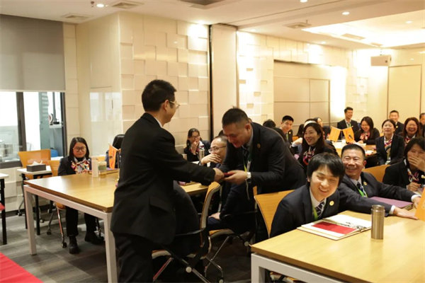 共襄盛典，啟航新征程！廣東博皓年度總結大會-頒發年終利是、子女助學金、敬老金